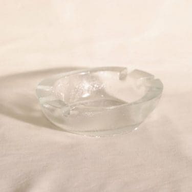 Humppila tuhka-astia, henkilöstölahja, suunnittelija , henkilöstölahja