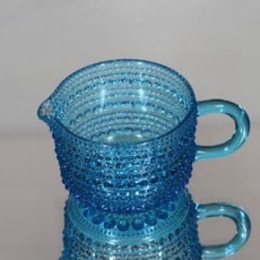 Kastehelmi kermakko, sininen, suunnittelija Oiva Toikka,