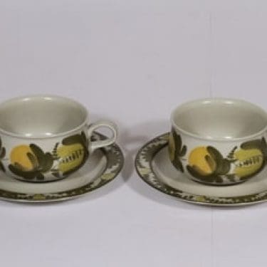 Arabia PW teekupit, käsinmaalattu, 2 kpl, suunnittelija Raija Uosikkinen, käsinmaalattu, signeerattu