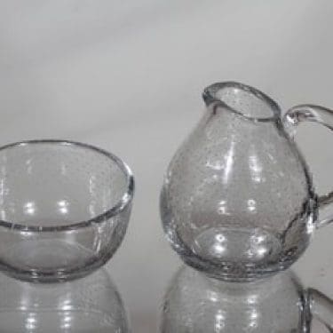 Nuutajärvi GN 28 sokerikko ja kermakko, kirkas, suunnittelija Gunnel Nyman,