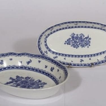 Arabia Suomen kukka kulho ja sillivati, sininen, suunnittelija , kuparipainokoriste