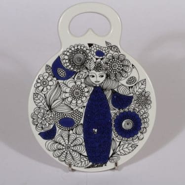 Arabia Pastoraali talouslevy, suunnittelija Esteri Tomula, serikuva, satuaihe