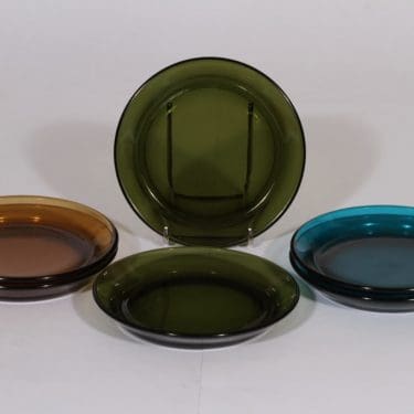 Nuutajärvi lautaset, eri värejä, 6 kpl, suunnittelija Kaj Franck, eri värejä, pieni