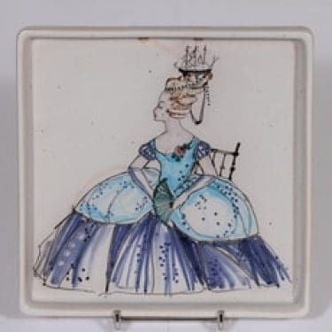 Kupittaan savi seinälaatta, käsinmaalattu, suunnittelija Gudrun Raunio, käsinmaalattu, signeerattu