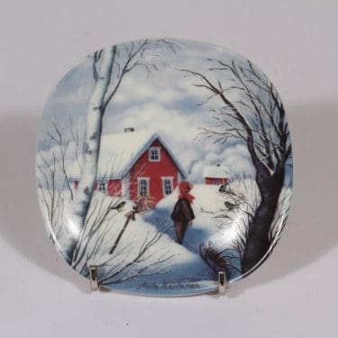 Arabia koristelautanen, Kotiseudun talvi, suunnittelija Anita Rantanen-Siemers, Kotiseudun talvi, pieni, serikuva