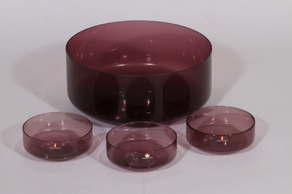 Iittala i-307 kulho ja annoskulhot, lila, 3 kpl, suunnittelija Timo Sarpaneva, i-väri