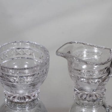 Riihimäen lasi Esko sokerikko ja kermakko, kirkas, suunnittelija , hiottu