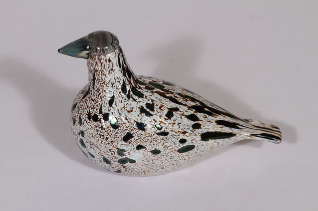 Nuutajärvi koristelintu, Rämeriekko, suunnittelija Oiva Toikka, Rämeriekko, signeerattu