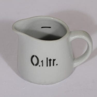 Arabia FA mittakaadin, 10 cl, suunnittelija , 10 cl, pieni, tekstikuvio