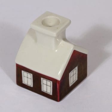 Arabia kynttilänjalka, Talo, suunnittelija Heljä Liukko-Sundström, Talo, serikuva, signeerattu