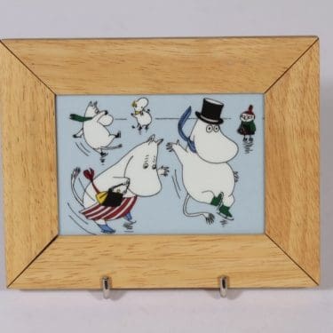 Arabia Muumi kehyslaatta, Luistelemassa, suunnittelija , Luistelemassa, pieni, serikuva