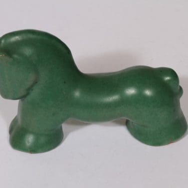 Kupittaan savi eläinfiguuri, hevonen, suunnittelija , hevonen