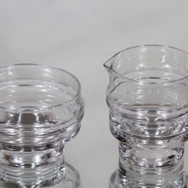 Iittala Pisaranrengas sugar bowl and creamer, clear, Timo Sarpaneva,