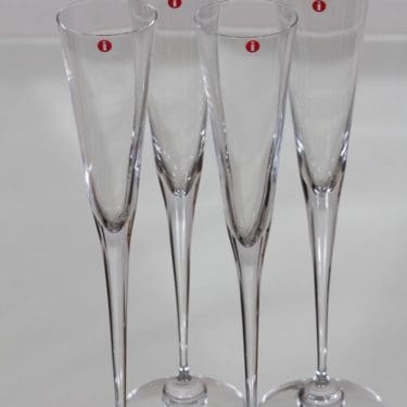 Iittala Aurora kuohuviinilasit, kirkas, 4 kpl, suunnittelija Heikki Orvola,