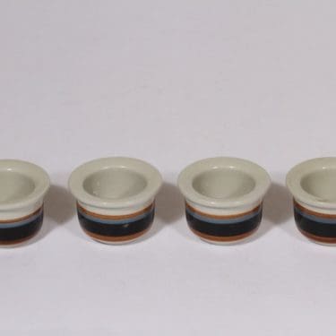 Arabia Taika munakupit, 4 kpl, suunnittelija , raitakoriste