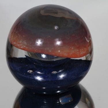 Nuutajärvi taide-esine, signeerattu, suunnittelija Oiva Toikka, signeerattu, massiivinen, numeroitu