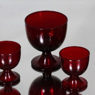 Nuutajärvi Bistro lasit, 6 cl|20 cl, 3 kpl, suunnittelija Saara Hopea, 6 cl|20 cl, eri kokoja