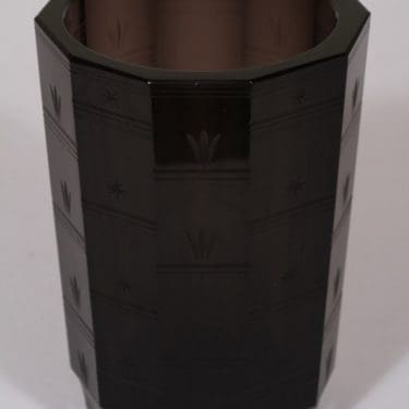 Karhula maljakko, harmaa, suunnittelija Rikhard Jungell, hiottu, art deco