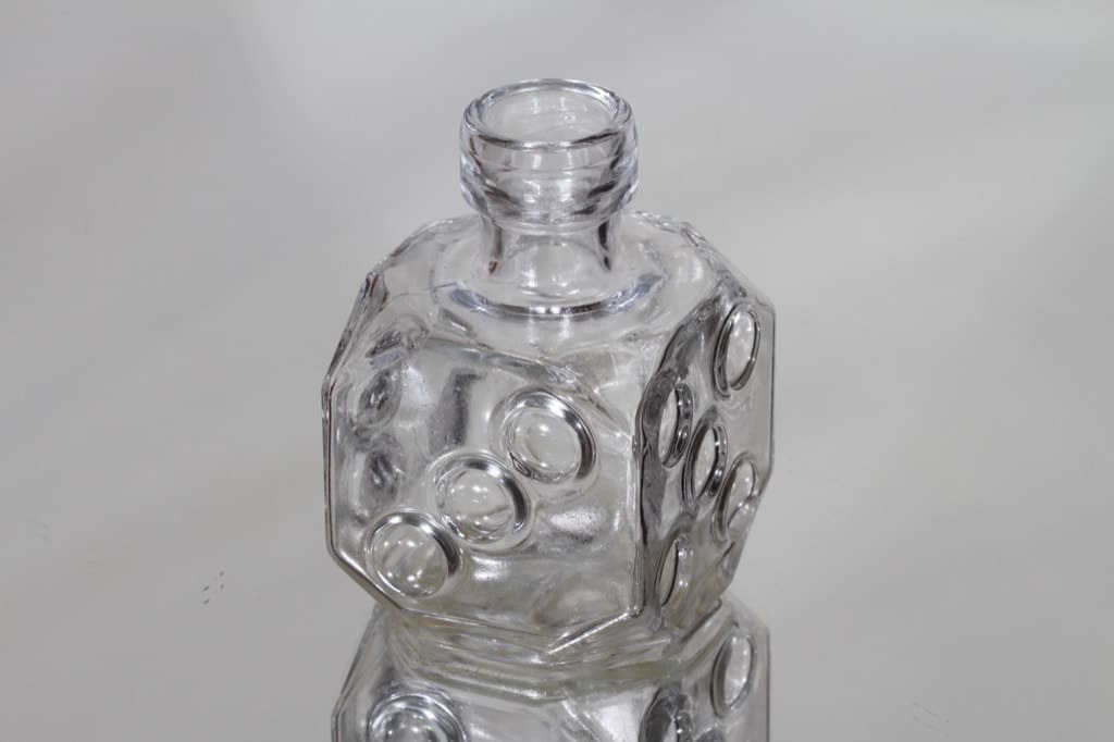 Riihimäen lasi Arpa on heitetty koristepullo, kirkas, suunnittelija Erkkitapio Siiroinen, pieni