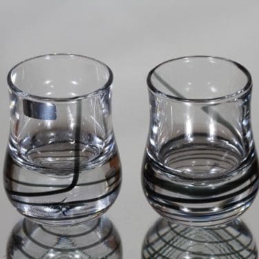 Nuutajärvi Shell taide-esineet, kirkas, 2 kpl, suunnittelija Oiva Toikka, painettu, filigraani, signeerattu