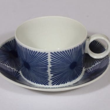 Arabia Nippon kahvikuppi, sininen, suunnittelija Olga osol, serikuva