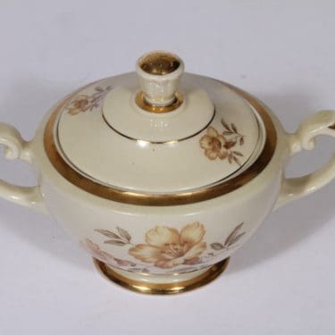 Arabia Myrna sokerikko, suunnittelija , siirtokuva, kukka-aihe