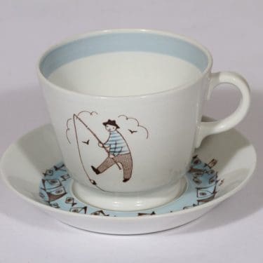 Arabia Harraste kuppi ja lautanen, 50 cl, suunnittelija , 50 cl, suuri, serikuva, kalastaja-aihe