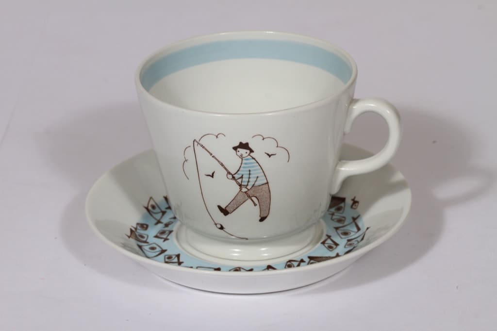 Arabia Harraste kuppi ja lautanen, 50 cl, suunnittelija , 50 cl, suuri, serikuva, kalastaja-aihe