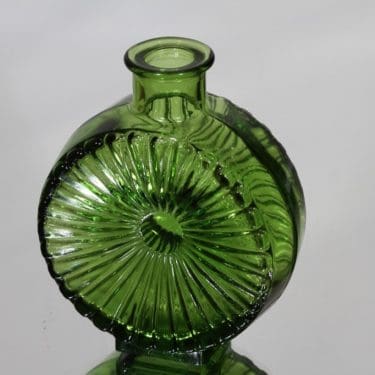 Riihimäen lasi Aurinkopullo koristepullo, vihreä, suunnittelija Helena Tynell, pieni