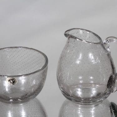 Nuutajärvi GN 28 sokerikko ja kermakko, kirkas, suunnittelija Gunnel Nyman,