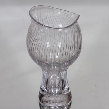 Iittala 3213 taide-esine, kirkas, suunnittelija Tapio Wirkkala, suuri, viivahiottu, signeerattu