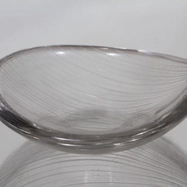 Iittala 3336 taide-esine, kirkas, suunnittelija Tapio Wirkkala, hiottu, signeerattu