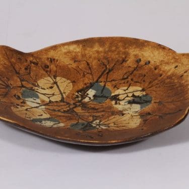 Arabia taide-esine, ruskea, suunnittelija Francesca Lindh, käsinmaalattu, käsin muotroiltu, signeerattu