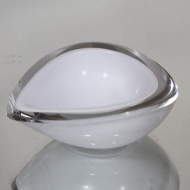 Nuutajärvi Kastanja taide-esine, signeerattu, suunnittelija Kaj Franck, signeerattu, pieni