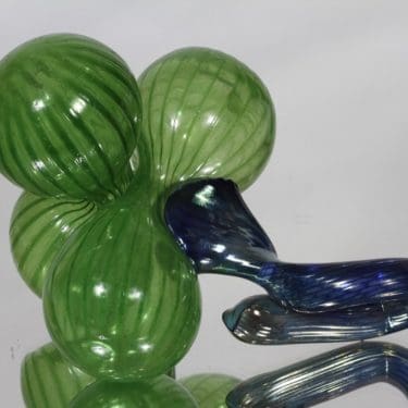 Nuutajärvi taide-esine, Maarypäle, suunnittelija Oiva Toikka, Maarypäle, lysteri