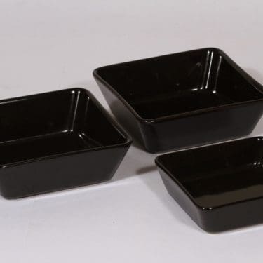 Arabia Kilta kulhot, musta, 3 kpl, suunnittelija , eri kokoja