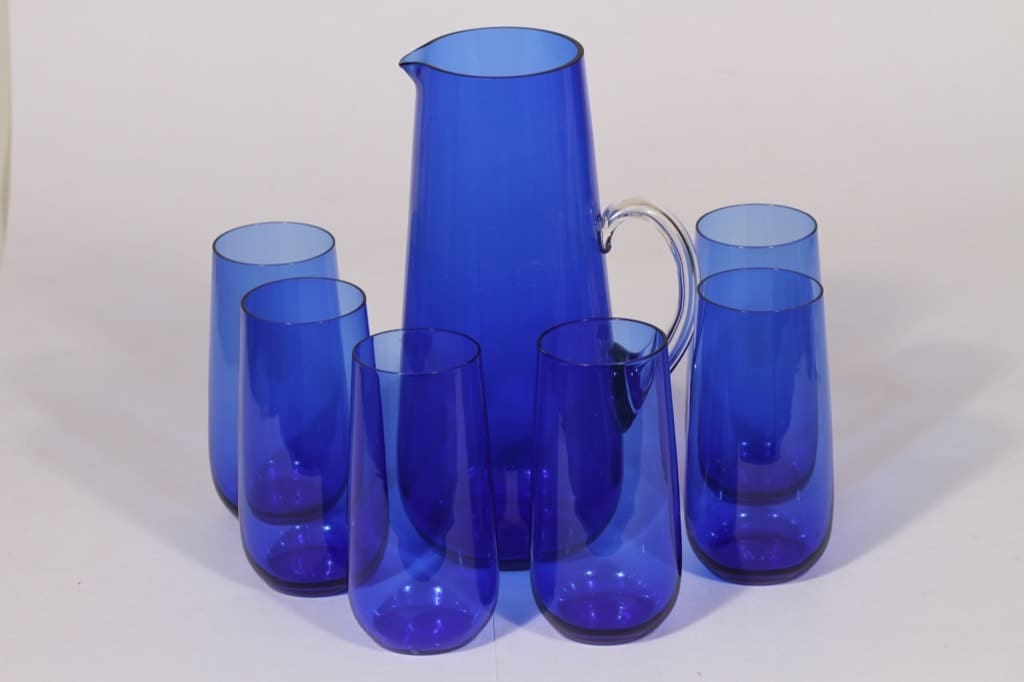 Kumela kaadin ja lasit, sininen, 1+6 kpl, suunnittelija Sirkku Kumela-Lehtonen, 1.3 l , 35 cl