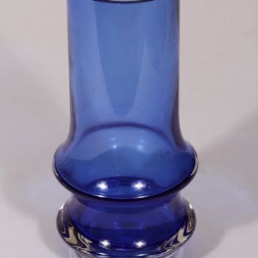 Riihimäen lasi Reimari maljakko, sininen, suunnittelija Tamara Aladin,