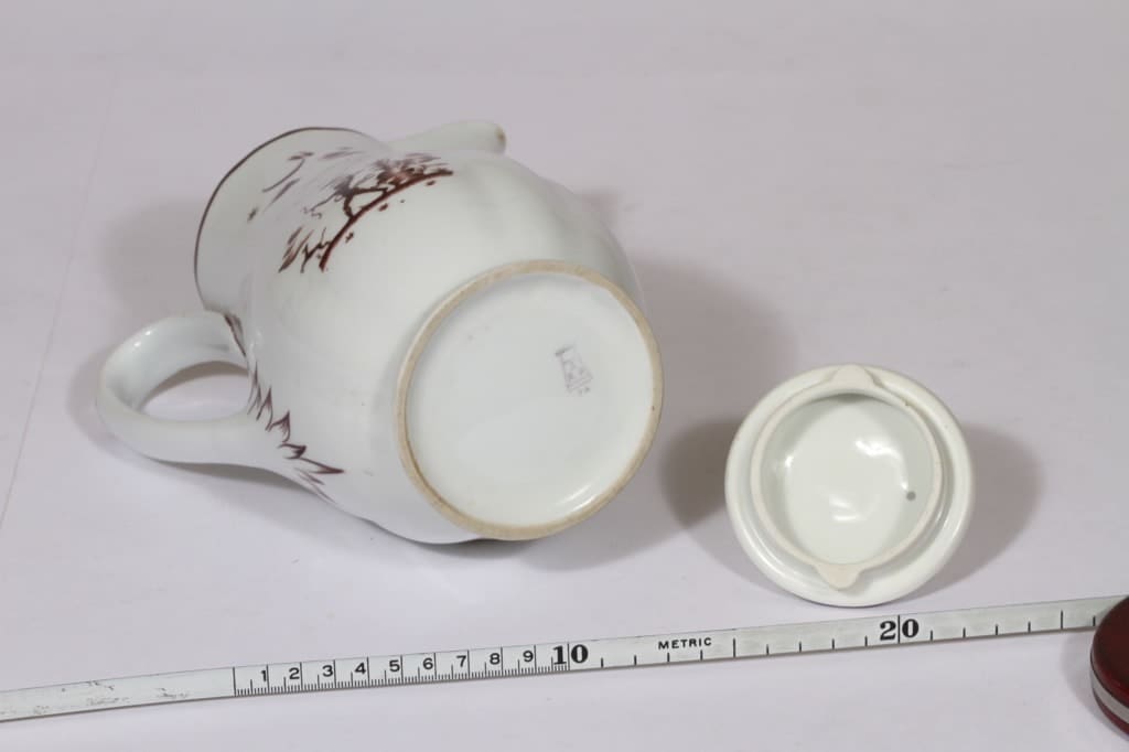 Arabia Diana kahvikaadi, 1 l, suunnittelija , 1 l, siirtokuva, metsästäjä-aihe, art deco kuva 3