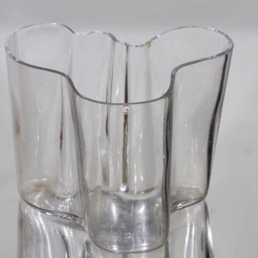 Iittala Savoy maljakko, kirkas, suunnittelija Alvar Aalto, signeerattu