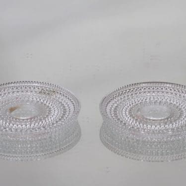 Nuutajärvi Kastehelmi kynttilämansetit, kirkas, 2 kpl, suunnittelija Oiva Toikka,