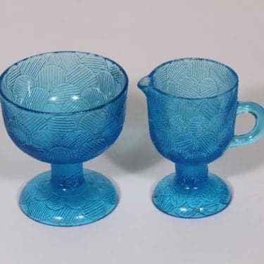 Nuutajärvi Miranda sokerikko ja kermakko, turkoosi, suunnittelija Heikki Orvola,