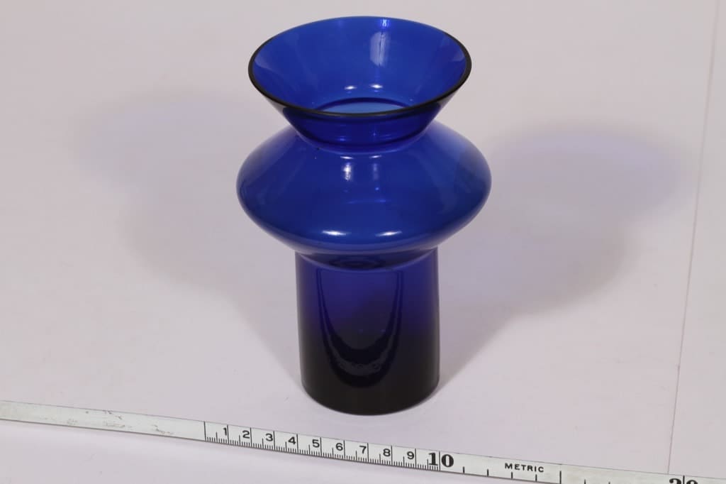 Riihimäen lasi Hyrrä maljakko, sininen, suunnittelija Helena Tynell, pieni kuva 2