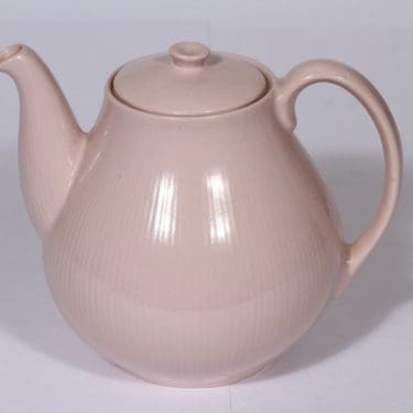 Arabia Sointu kahvikaadin, vaalean punainen, suunnittelija ,