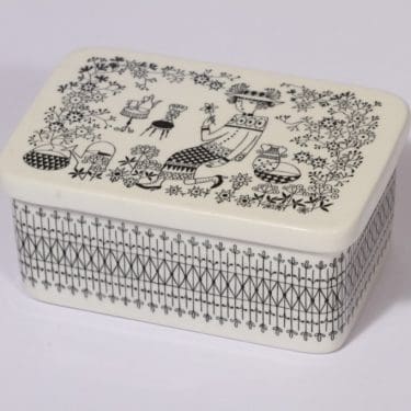 Arabia Emilia rasia, mustavalkoinen, suunnittelija , kuparipainokoriste