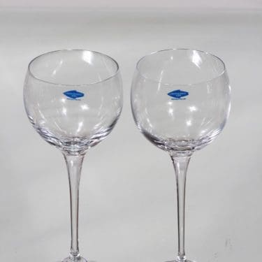 Nuutajärvi Aurora punaviinilasit, kirkas, 2 kpl, suunnittelija Heikki Orvola,