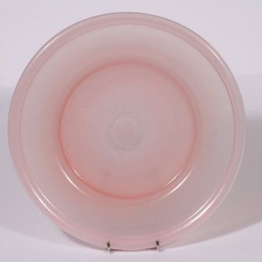 Riihimäen lasi Tzarina taide-esine, vaalean punainen, suunnittelija Nanny Still, signeerattu