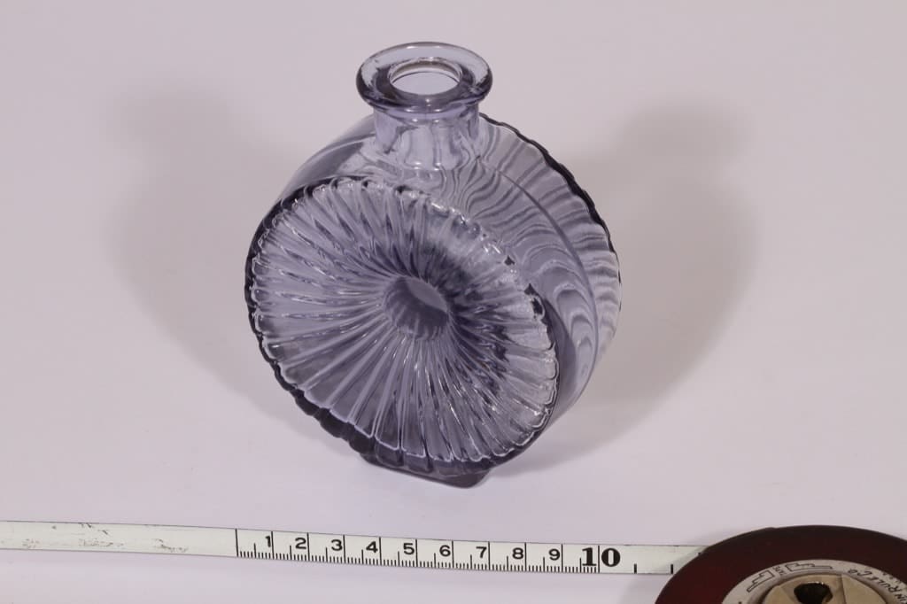 Riihimäen lasi Aurinkopullo koristepullo, 1/4, suunnittelija Helena Tynell, 1/4, pieni kuva 2