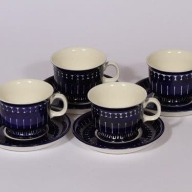 Arabia Valencia kahvikupit, 4 kpl, suunnittelija Ulla Procope, käsinmaalattu, signeerattu