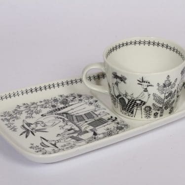 Arabia Emilia kuppi ja erikoislautanen, mustavalkoinen, suunnittelija , 18 cl, kuparipainokoriste